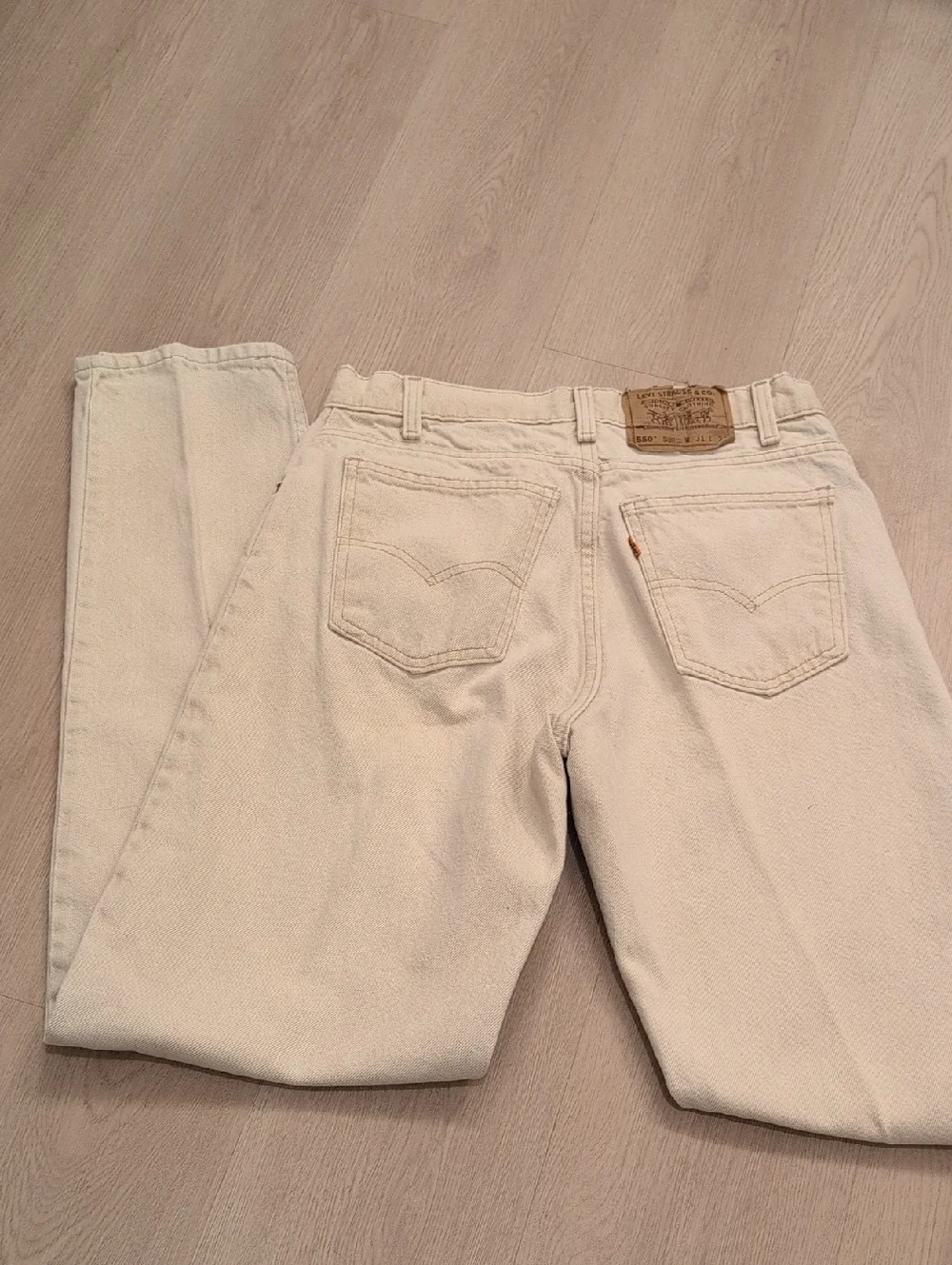 Vtg Levis 550 31x34 Mens Off White Beige Tapered Relaxed Jeans